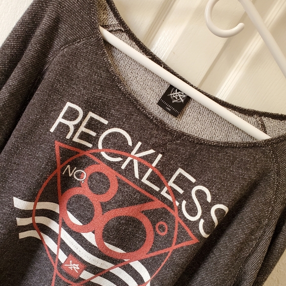 Vintage Young & Reckless Sweatshirt - Picture 5 of 7